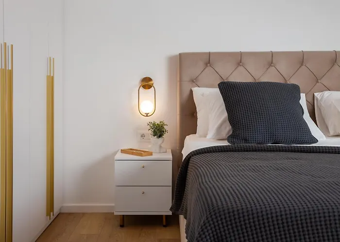 Mint Rogoznica (Sibenik-Knin)