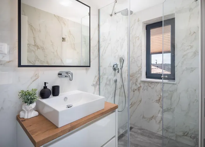 Mint Rogoznica (Sibenik-Knin)