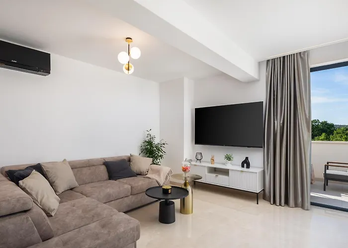 Mint * Rogoznica (Sibenik-Knin)